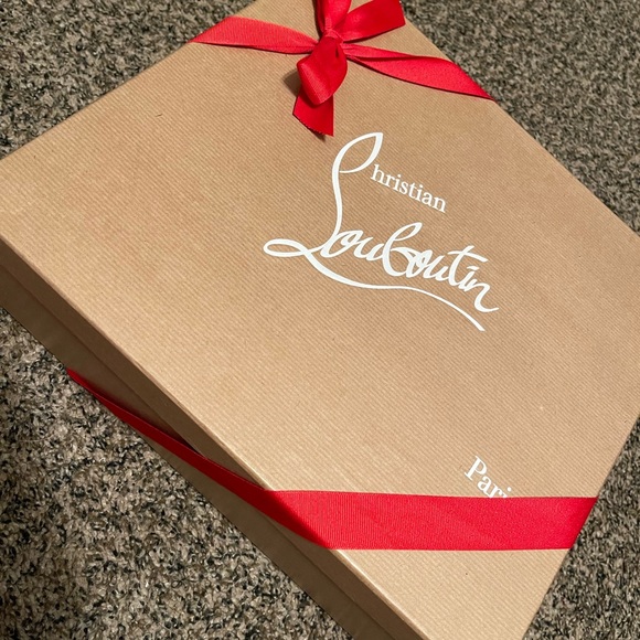 Christian Louboutin CL Chelsea Booty - Picture 3 of 4